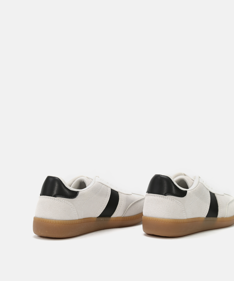 Zapatillas casual retro image number null